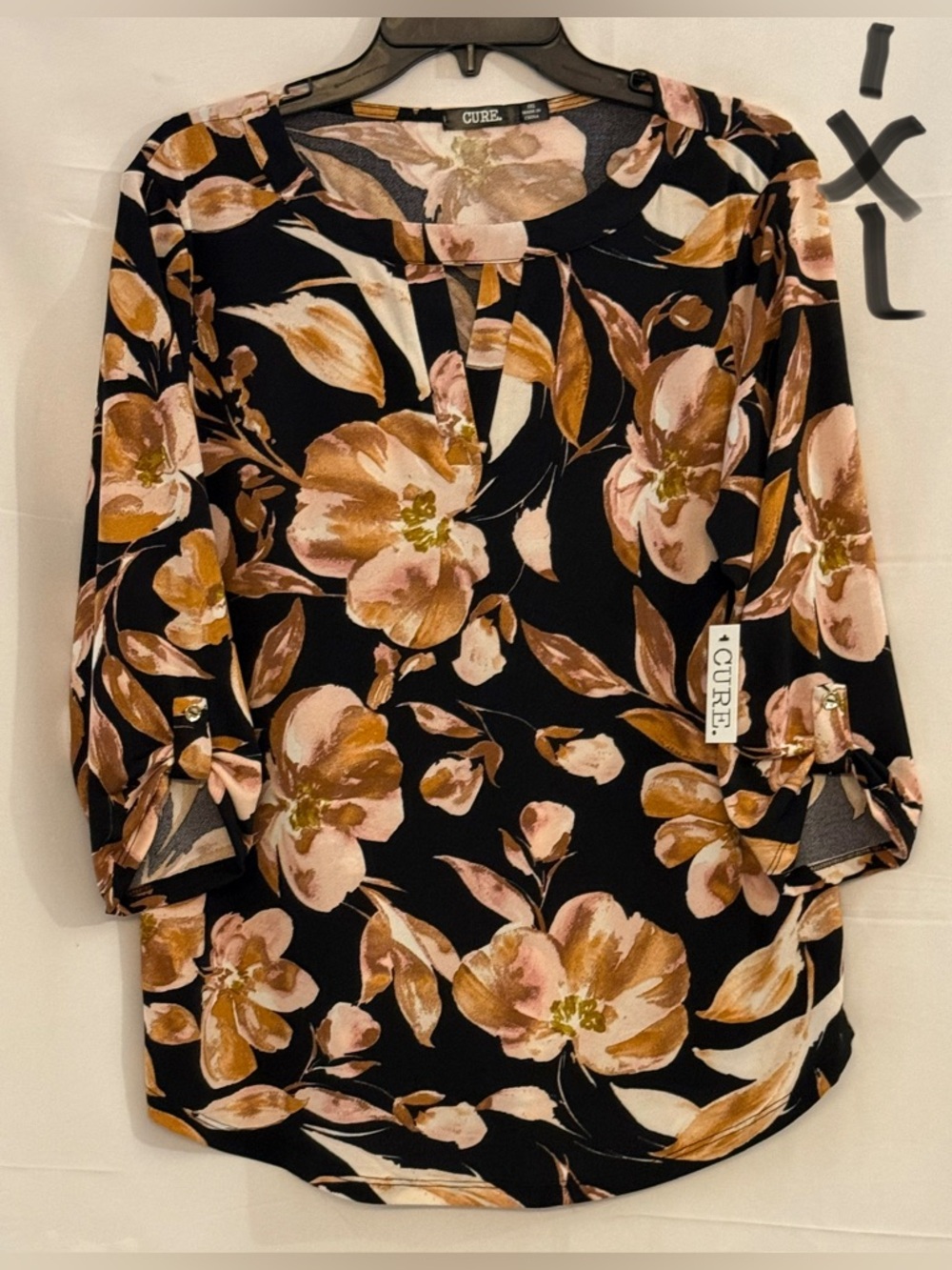 CURE Floral V-Neck 3/4 Sleeve Blouse in Black with Blush and Tan Flowers